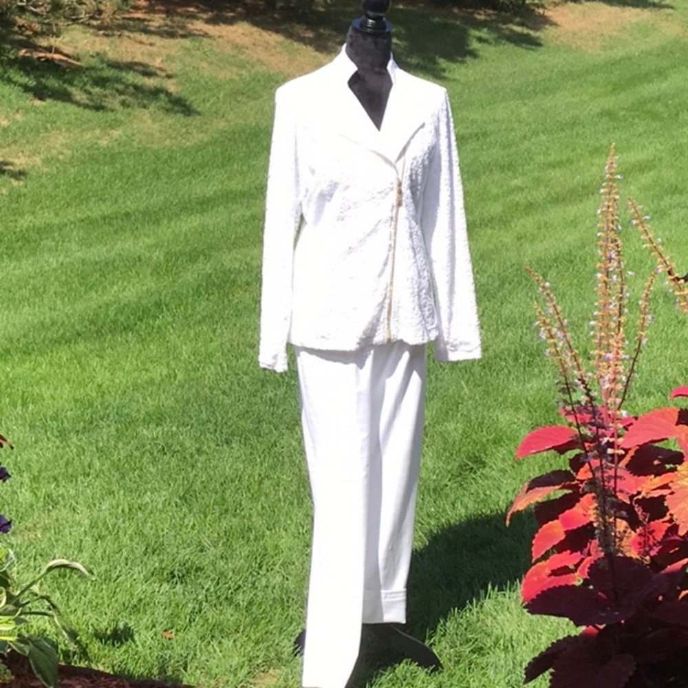 ‼️SOLD‼️NEW Boston Proper Lace Asymmetrical Set - Picture 4 of 8